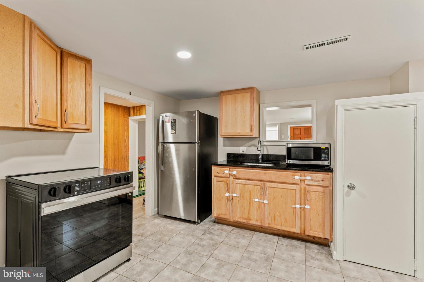 1132 Security Rd Property Photo 17