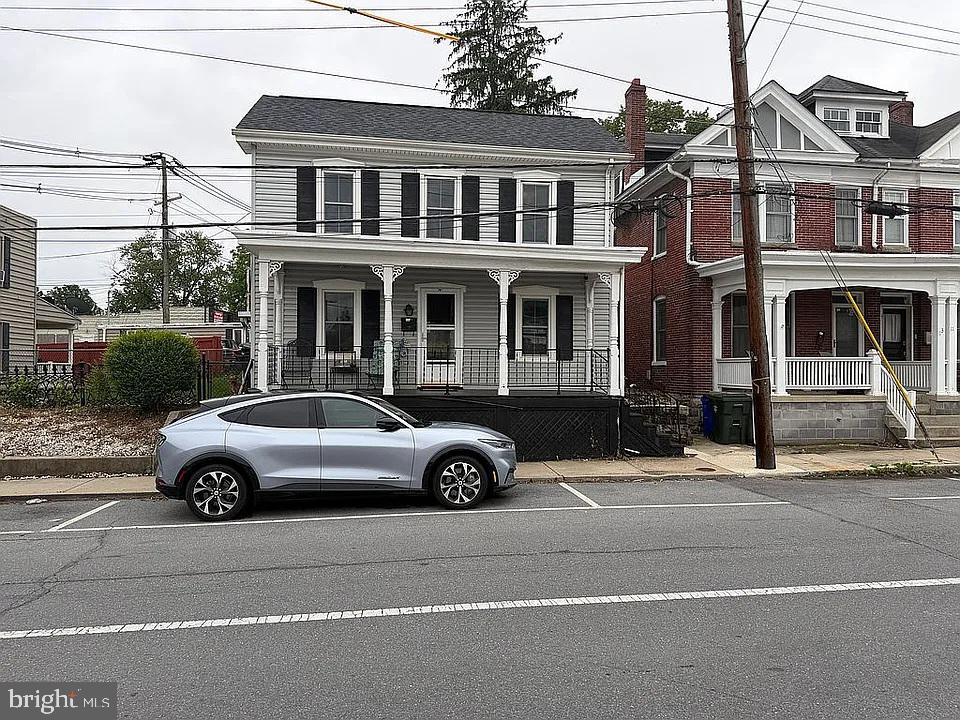 15 Fairground Ave Property Photo 1
