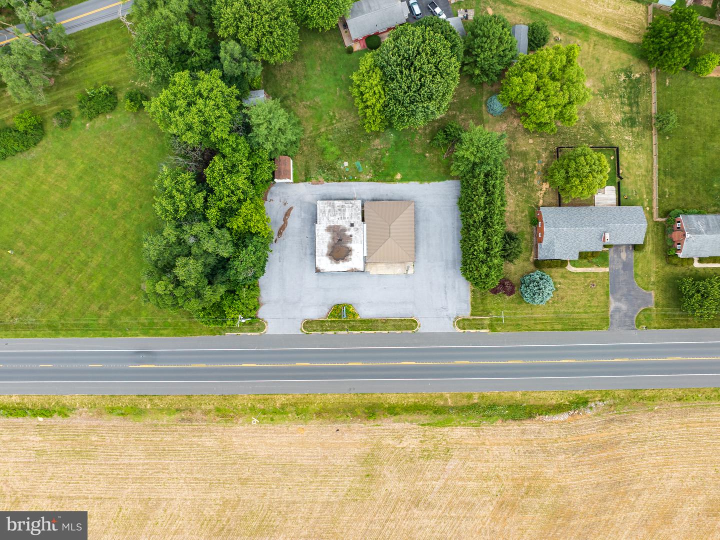 21018 Jefferson Blvd Property Photo 8
