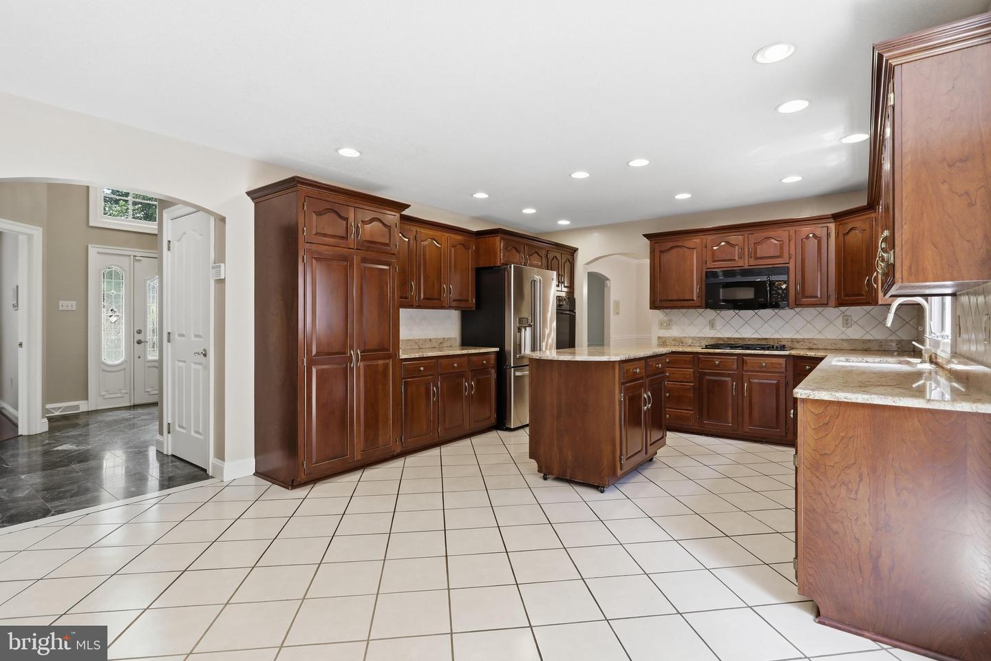20119 Teakwood Dr Property Photo 22