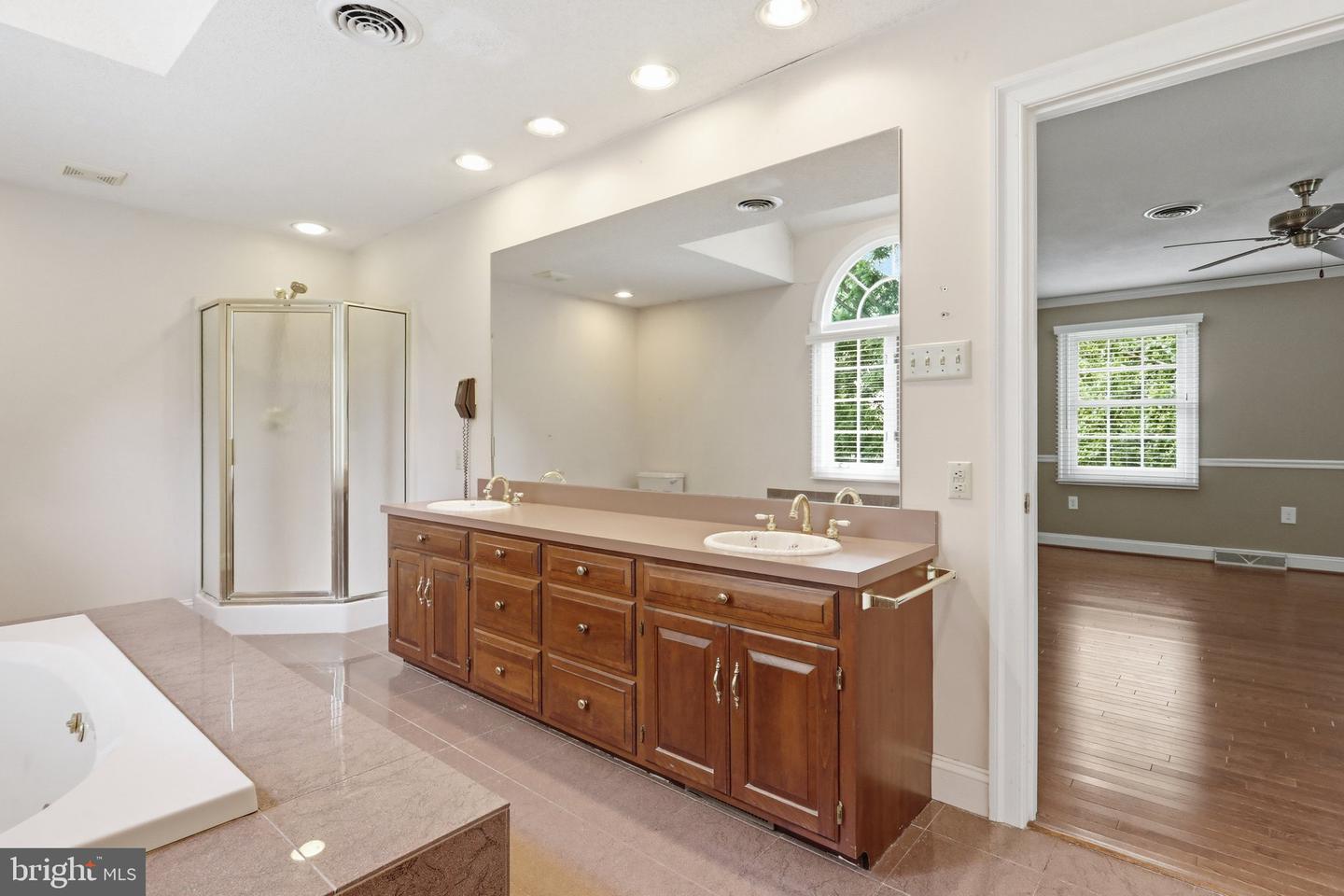 20119 Teakwood Dr Property Photo 36
