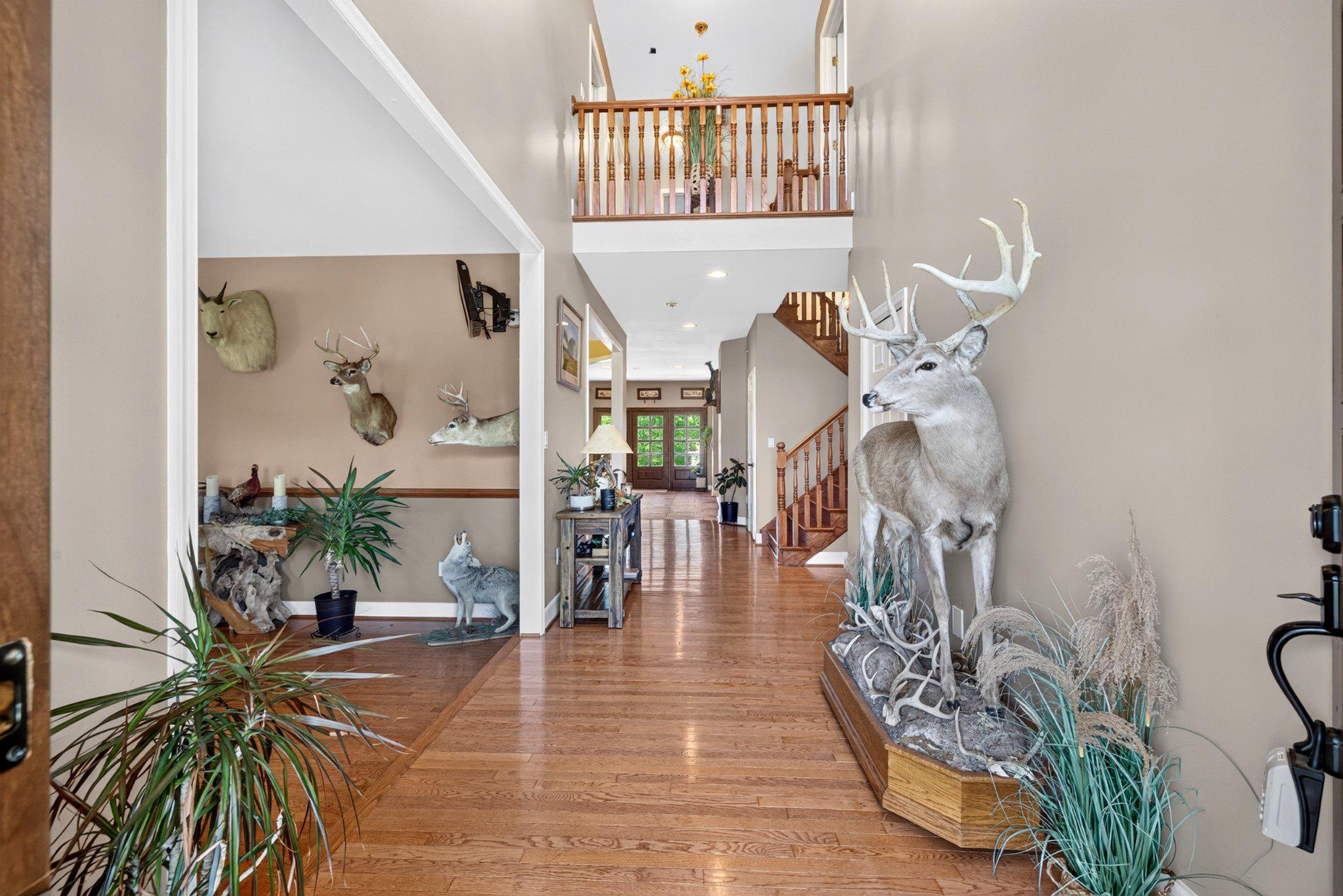15920 River Bend Ct Property Photo 17