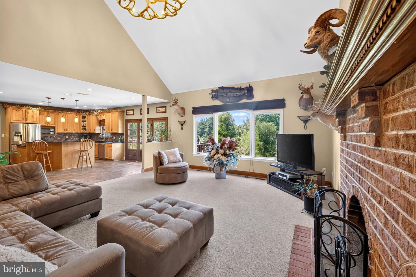 15920 River Bend Ct Property Photo 25