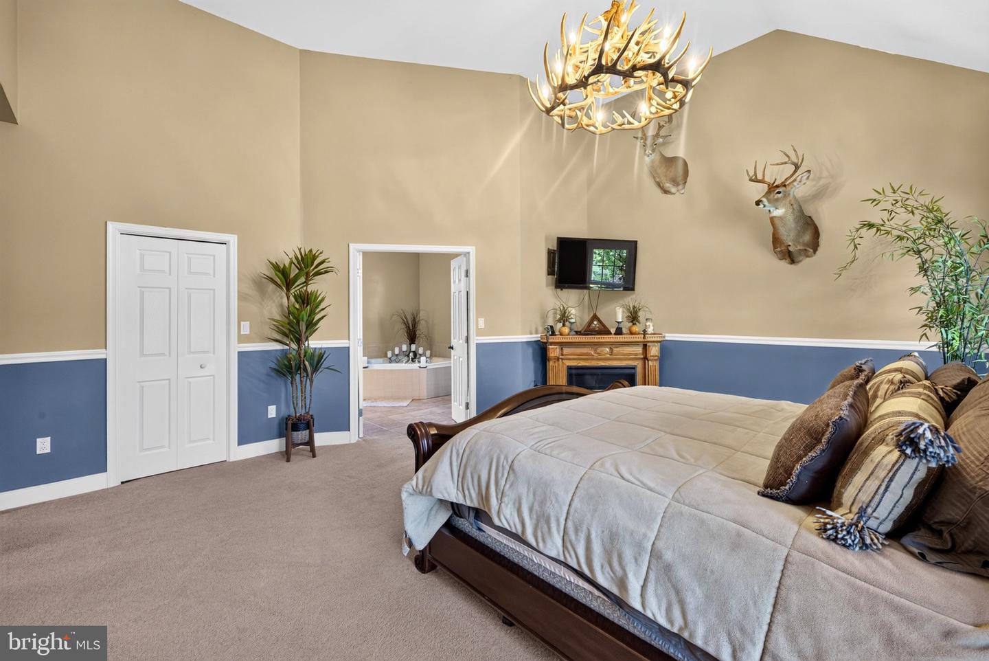15920 River Bend Ct Property Photo 40