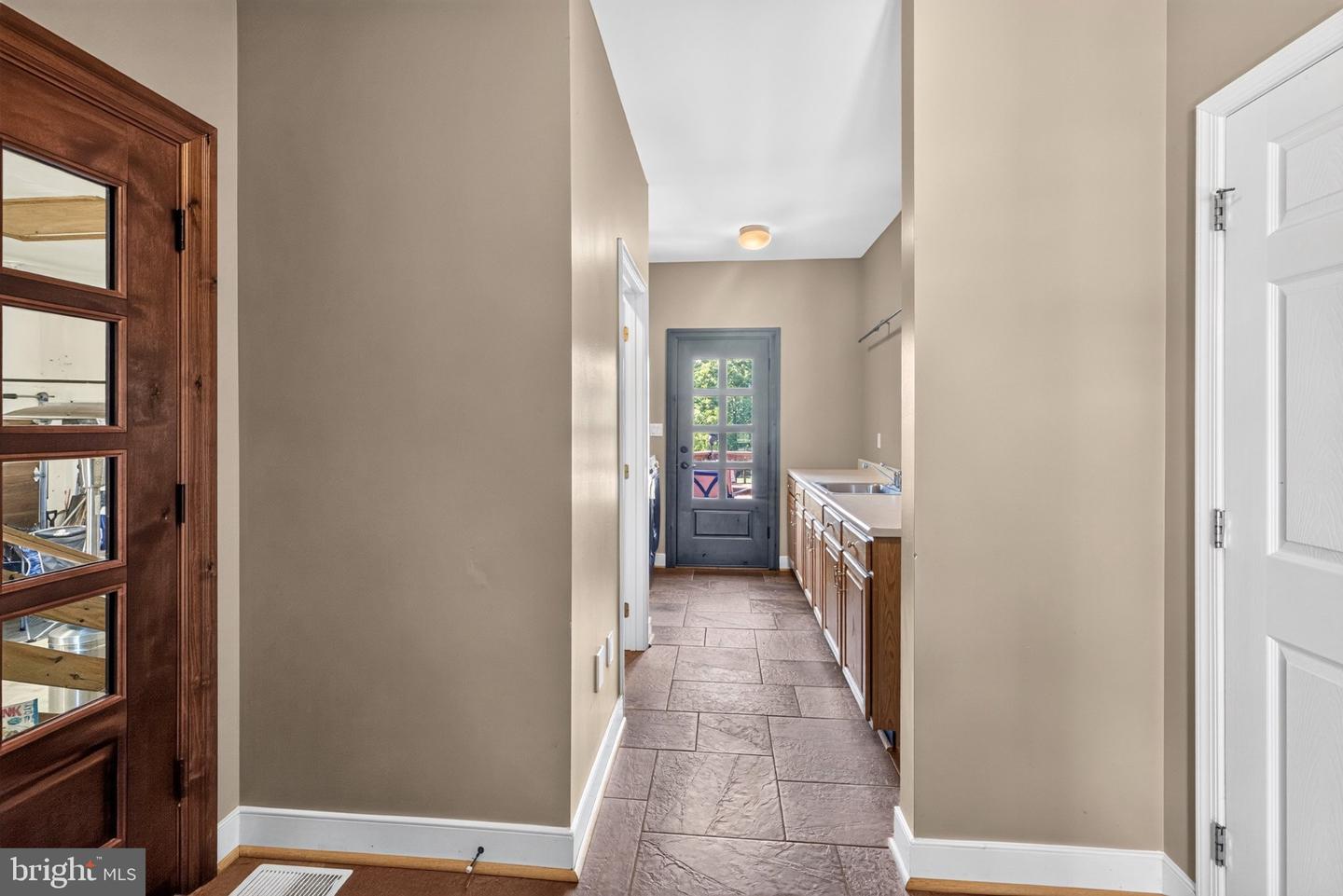 15920 River Bend Ct Property Photo 65
