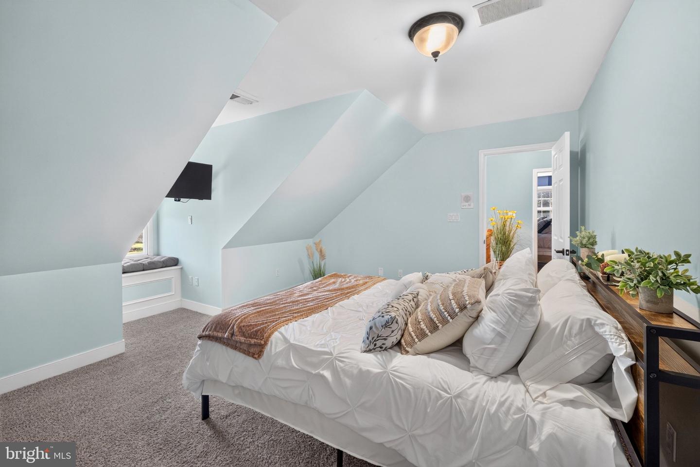 15920 River Bend Ct Property Photo 85
