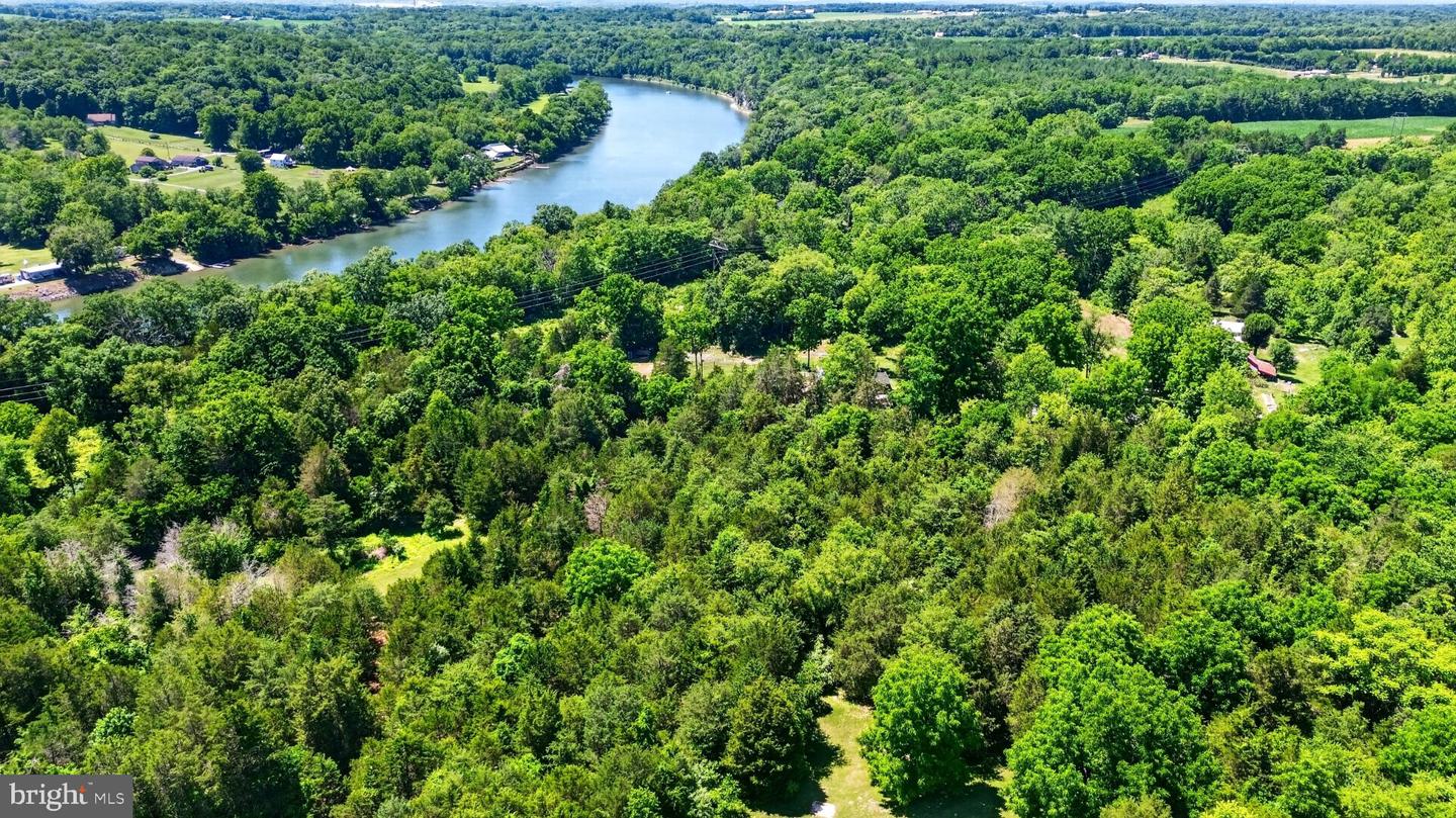 15920 River Bend Ct Property Photo 116
