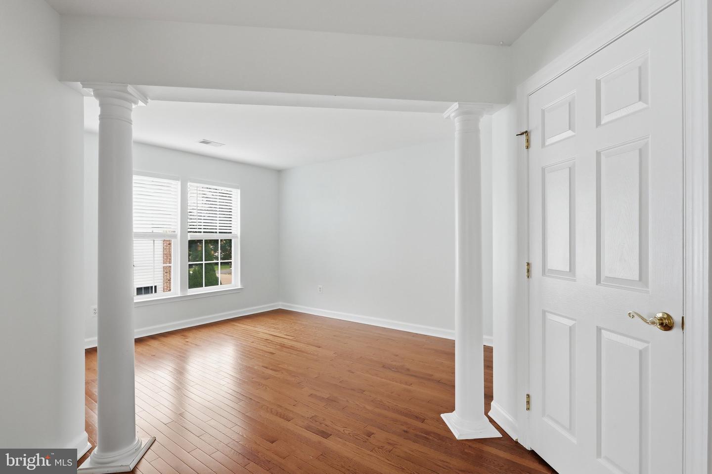 11257 Suffolk Dr Property Photo 39