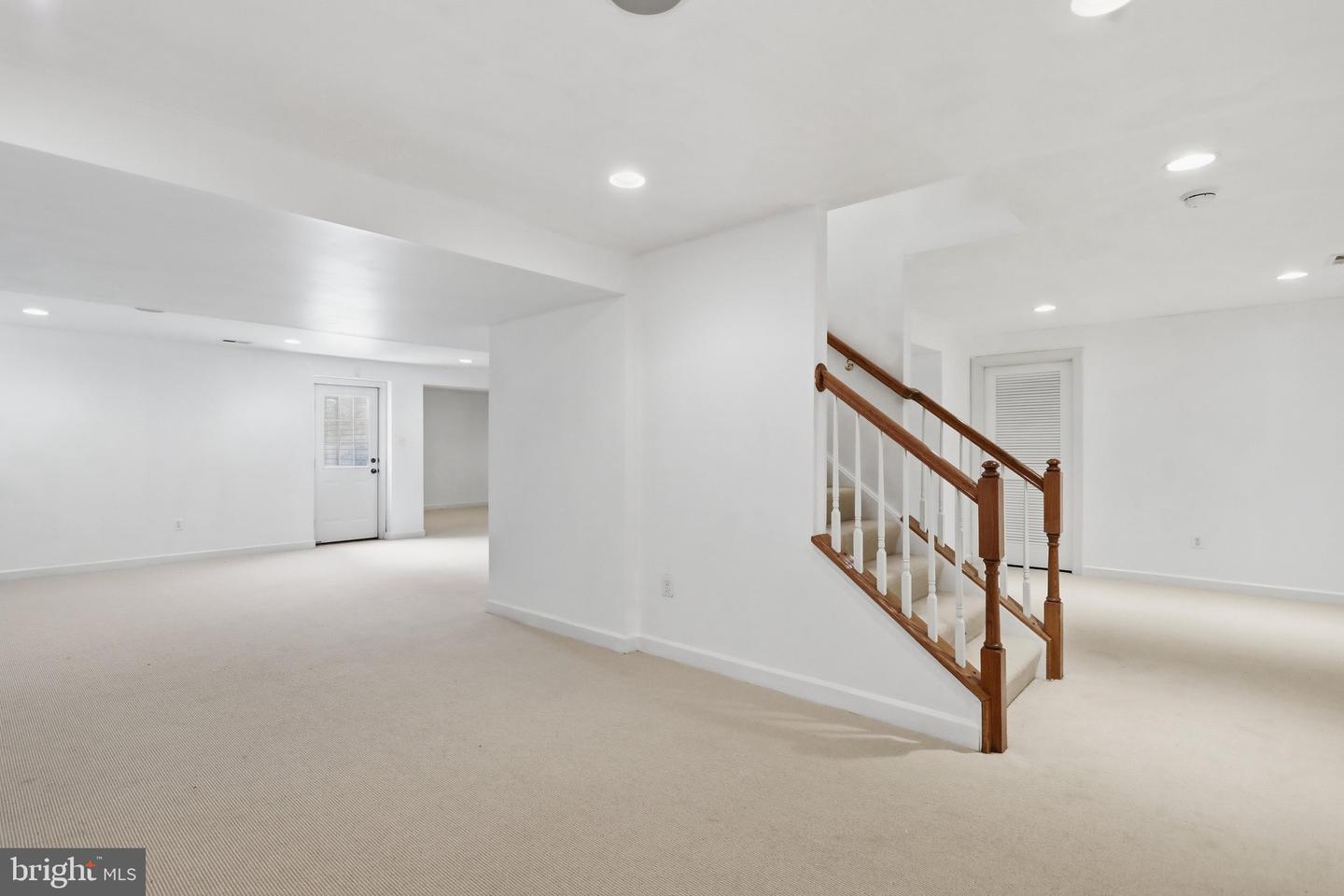 11257 Suffolk Dr Property Photo 42