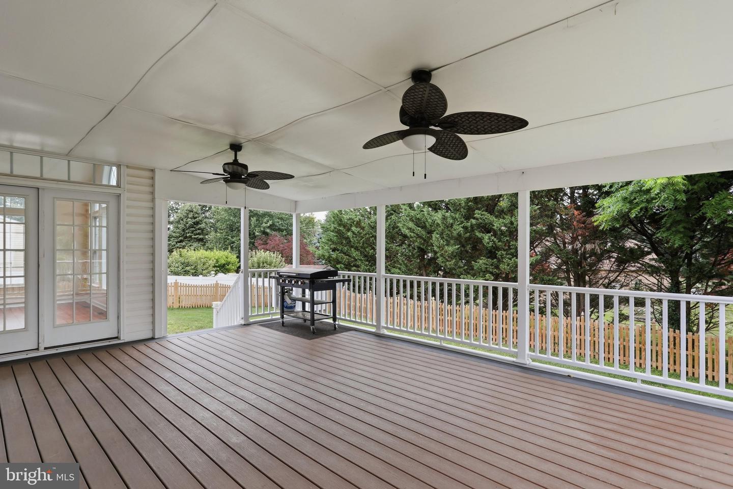 11257 Suffolk Dr Property Photo 46