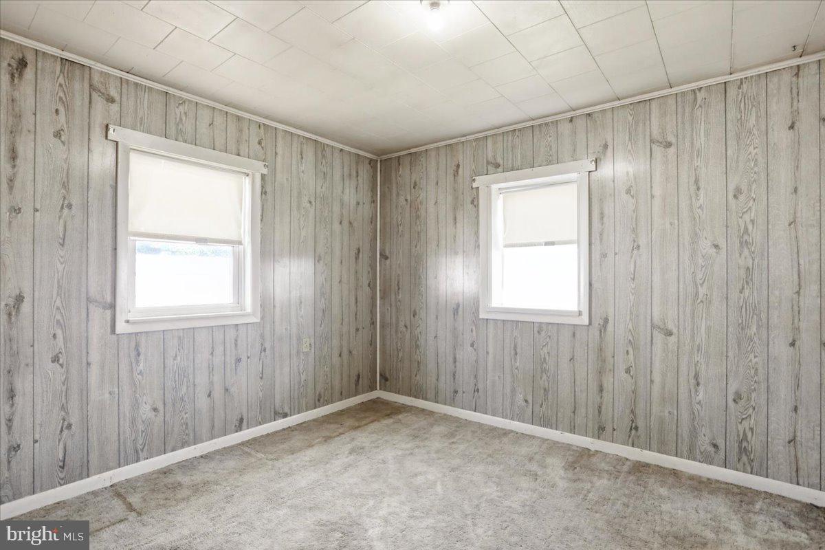 13844 Clear Spring Rd Property Photo 13