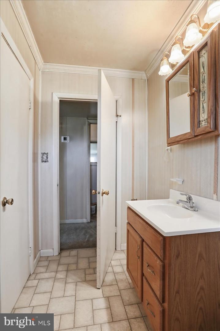 13844 Clear Spring Rd Property Photo 19