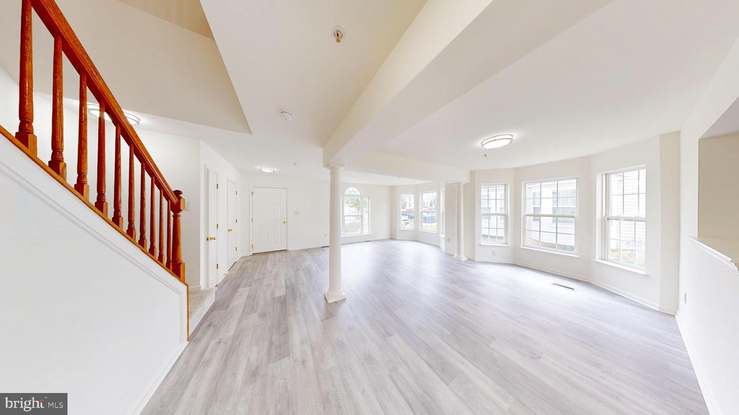 17619 Potter Bell Way Property Photo 2