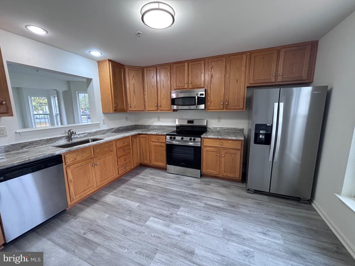 17619 Potter Bell Way Property Photo 3