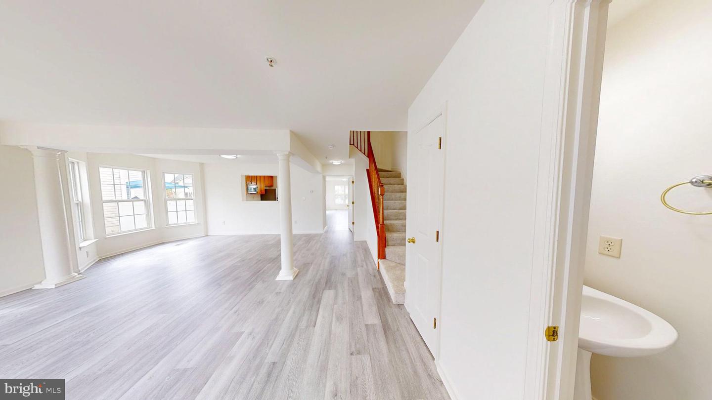 17619 Potter Bell Way Property Photo 7