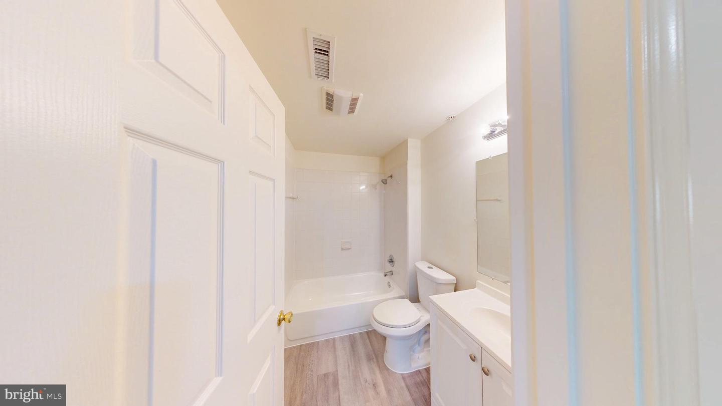 17619 Potter Bell Way Property Photo 20