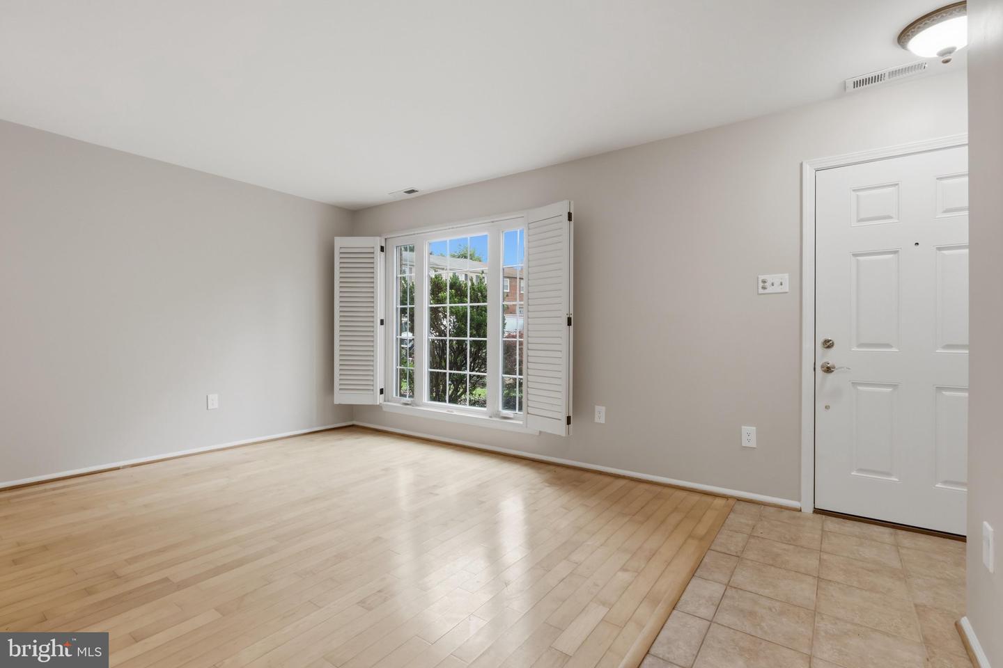 17904 Hickory Ln Property Photo 13