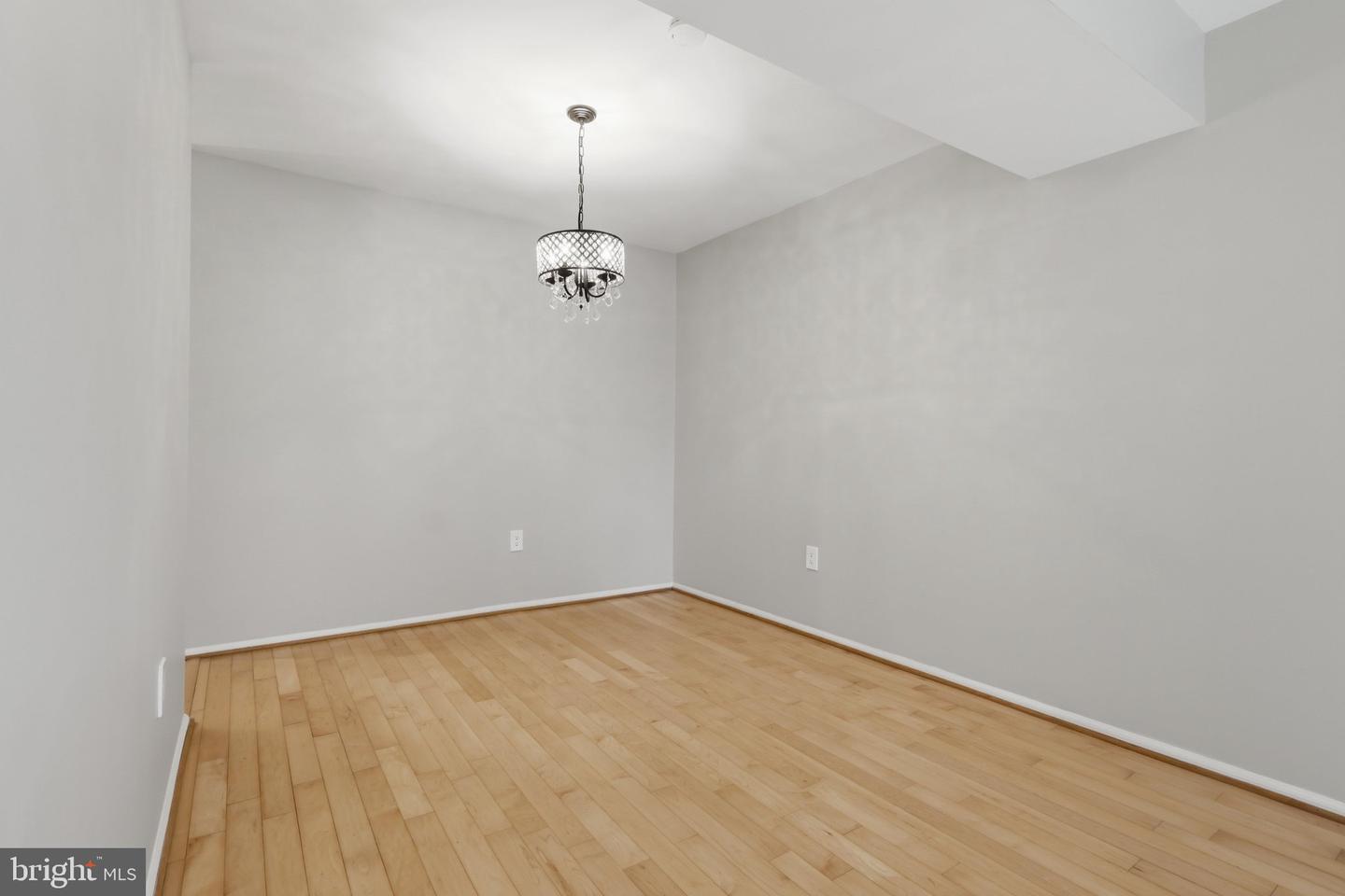 17904 Hickory Ln Property Photo 15