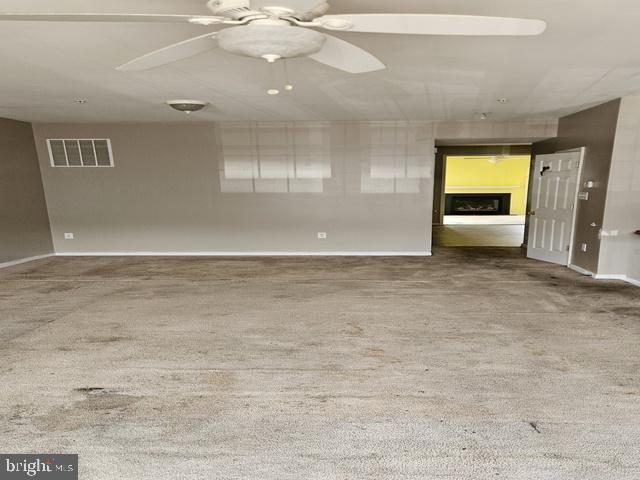 10322 Lantern Ln Property Photo 4