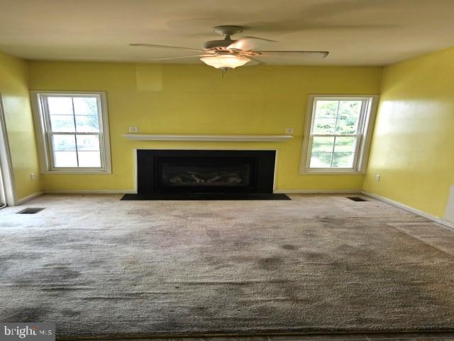 10322 Lantern Ln Property Photo 7