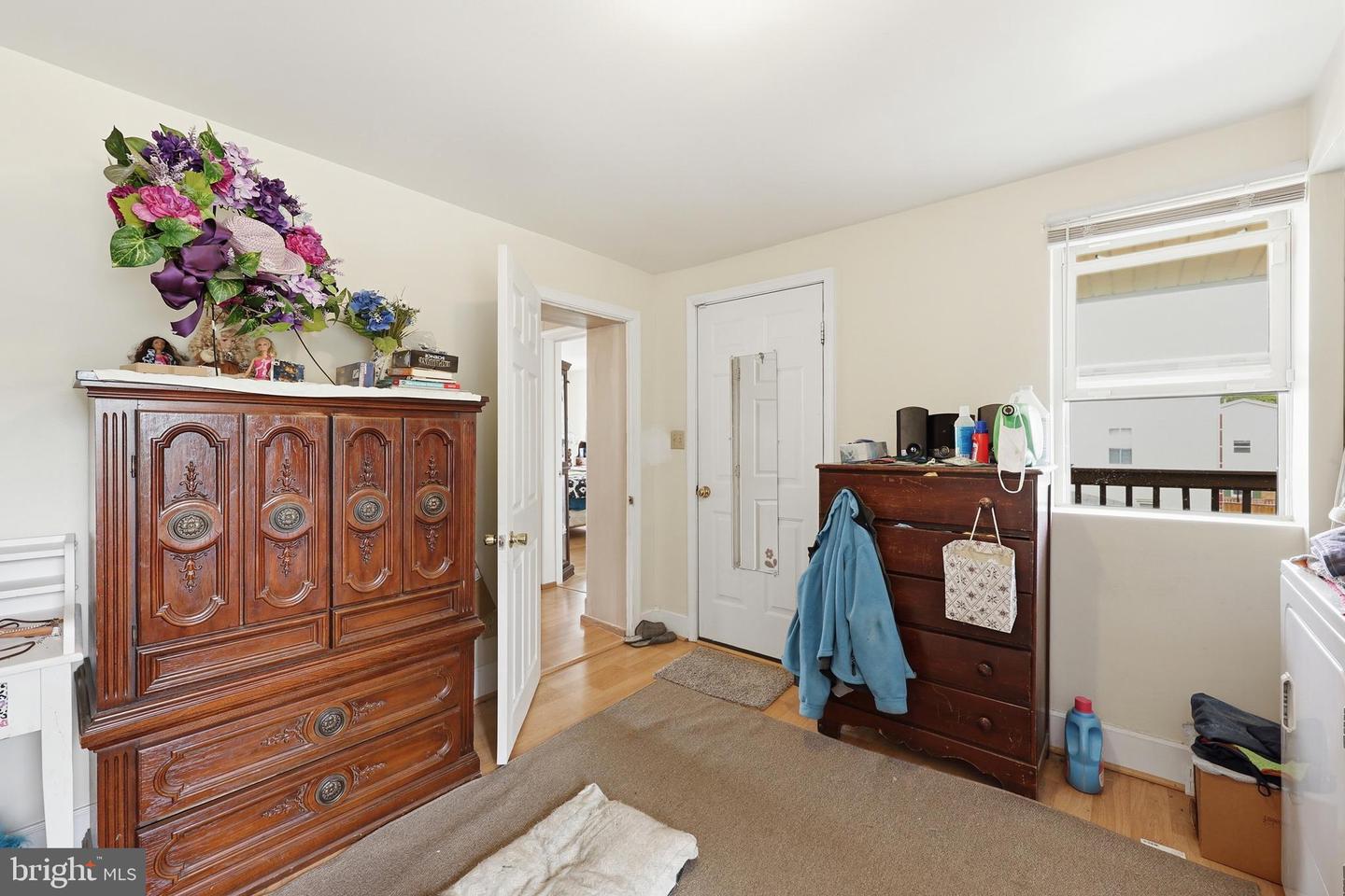 331 Jefferson St Property Photo 18