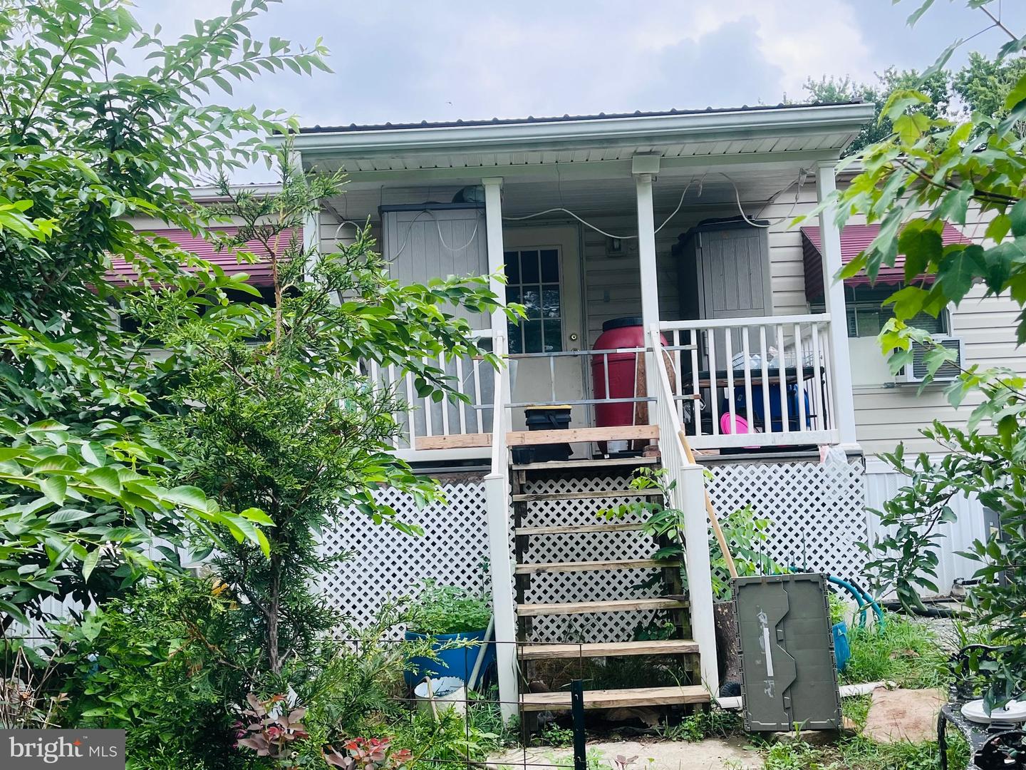 17101 Miner Ave Property Photo 1