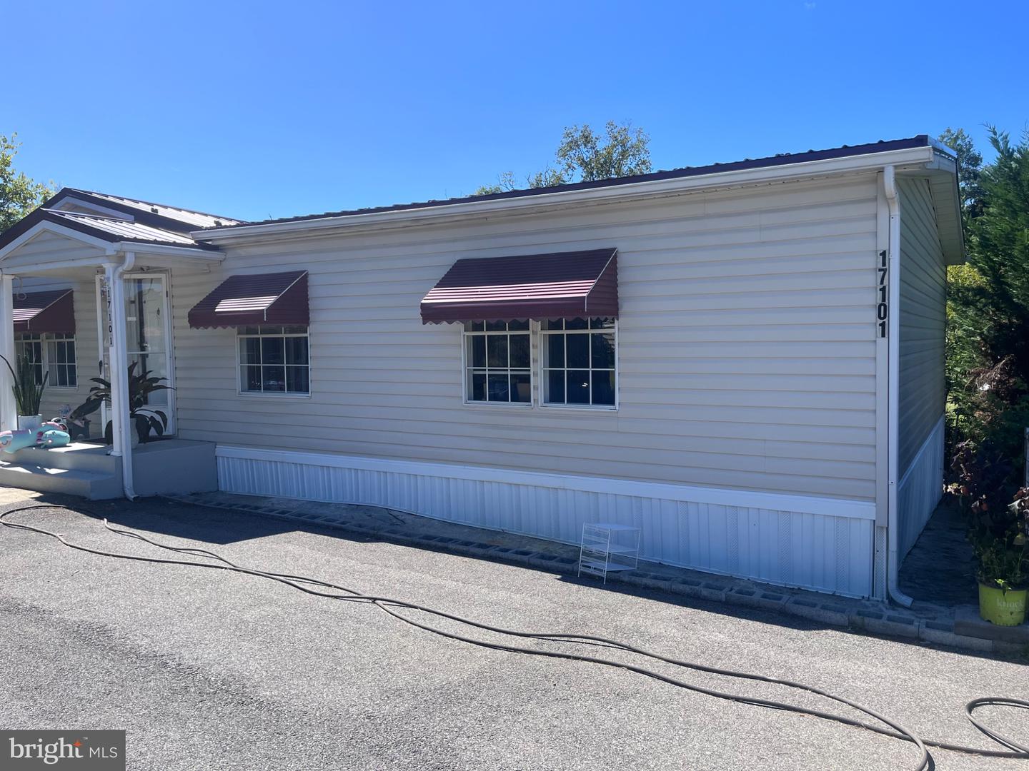 17101 Miner Ave Property Photo 32