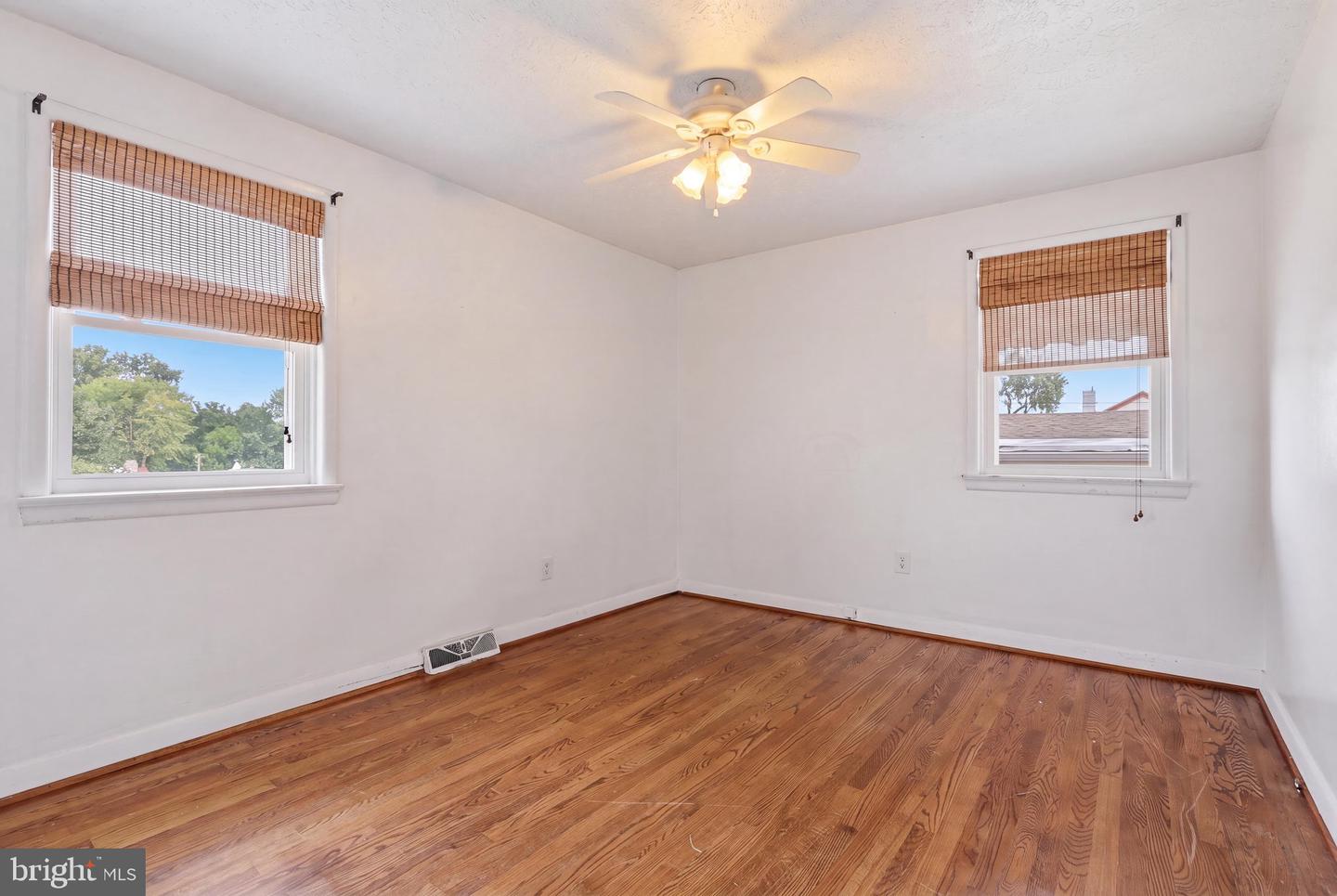 10920 Bower Ave Property Photo 14