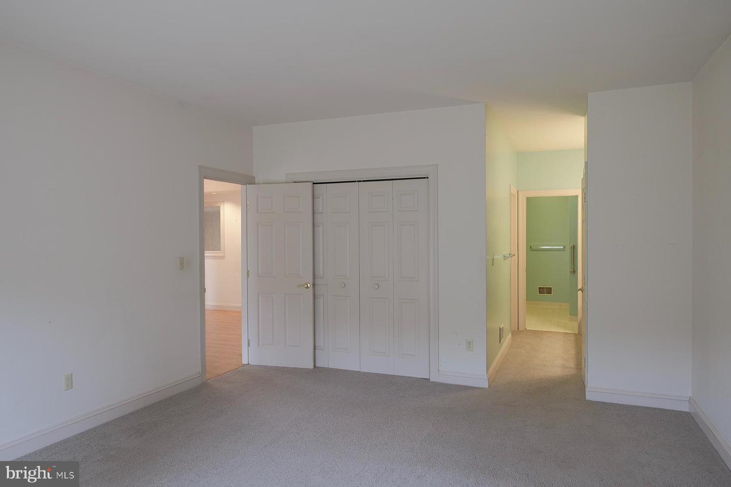 18925 Dover Dr Property Photo 14