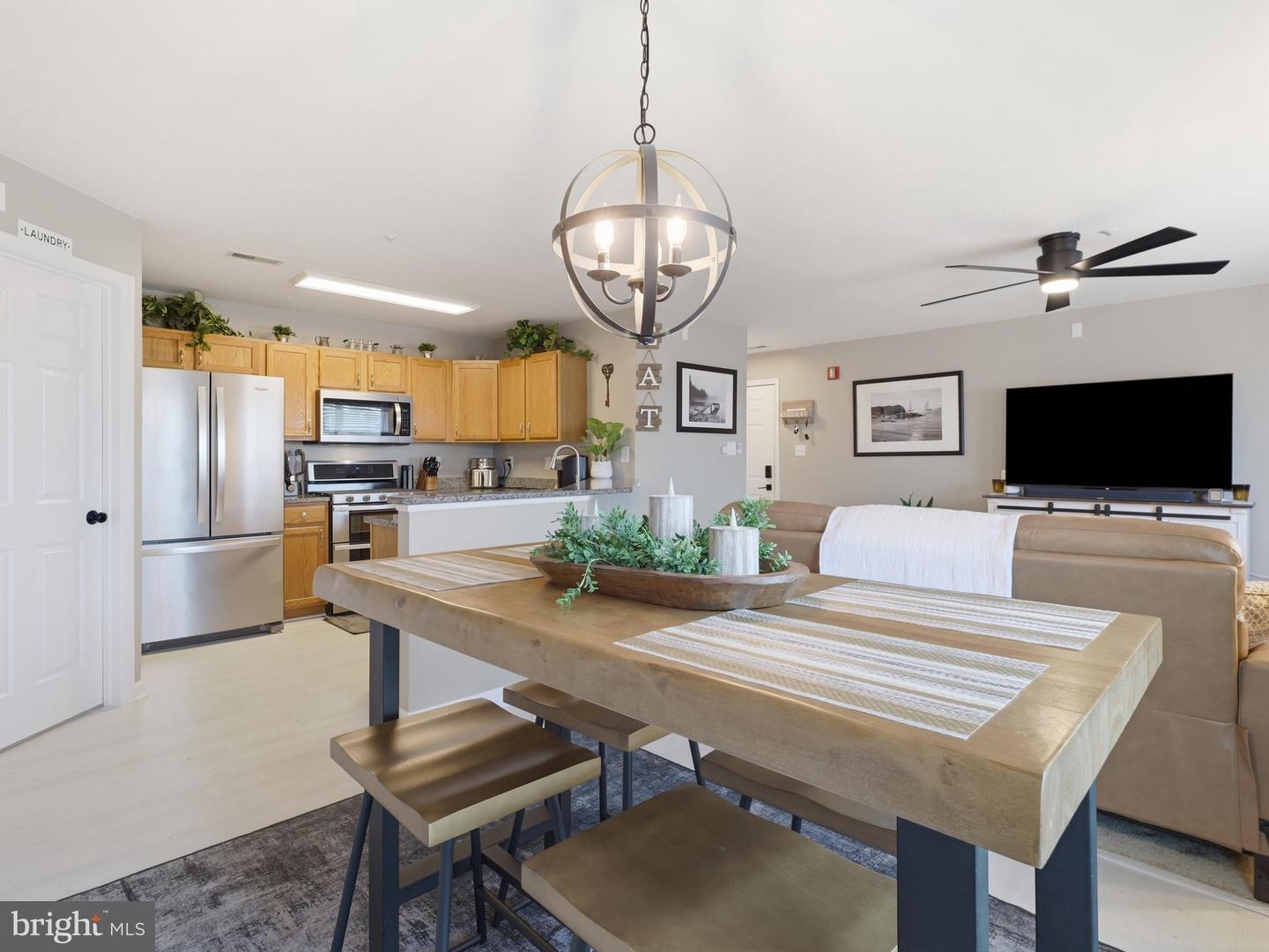 2018 Windsong Dr #3a Property Photo 9