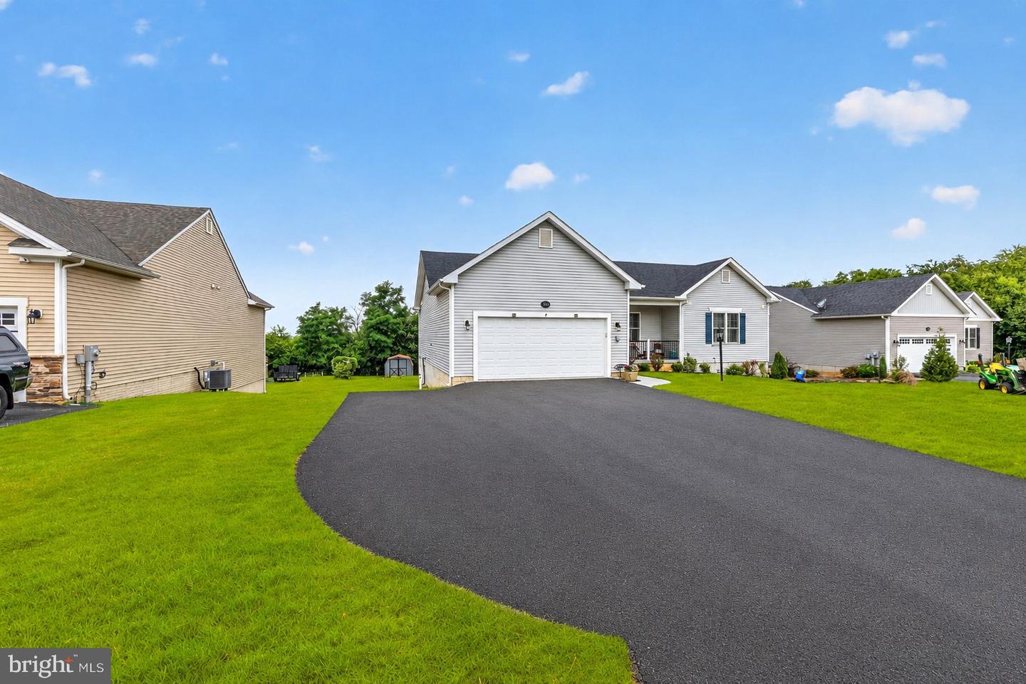 13862 Patriot Way Property Photo 1