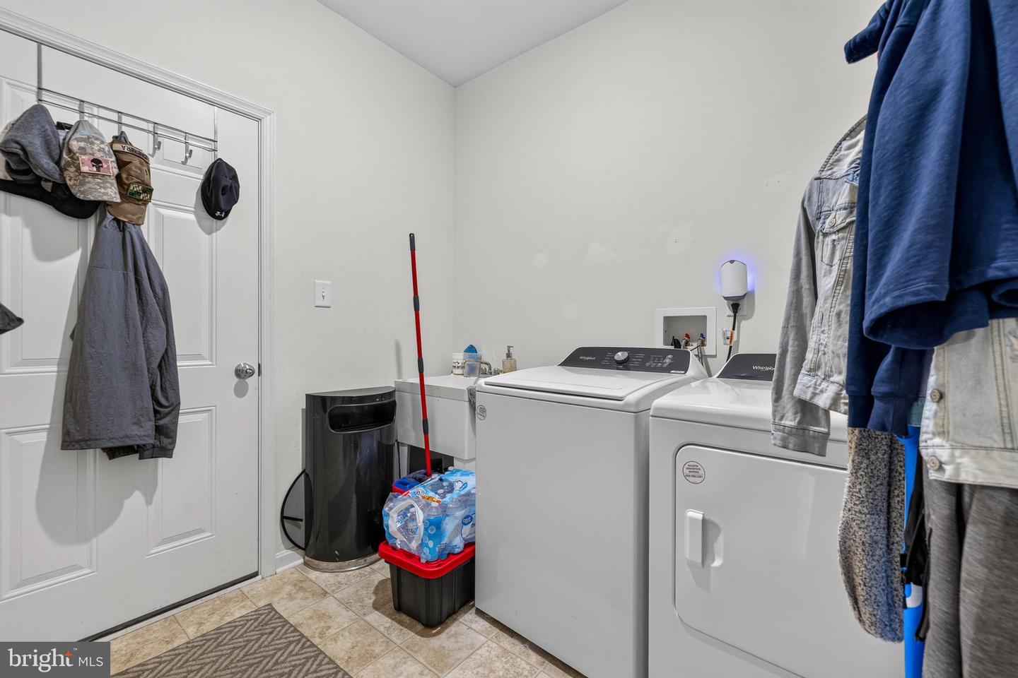 13862 Patriot Way Property Photo 15