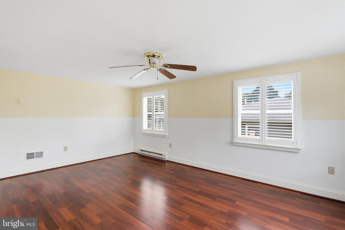 18820 Rolling Rd Property Photo 13