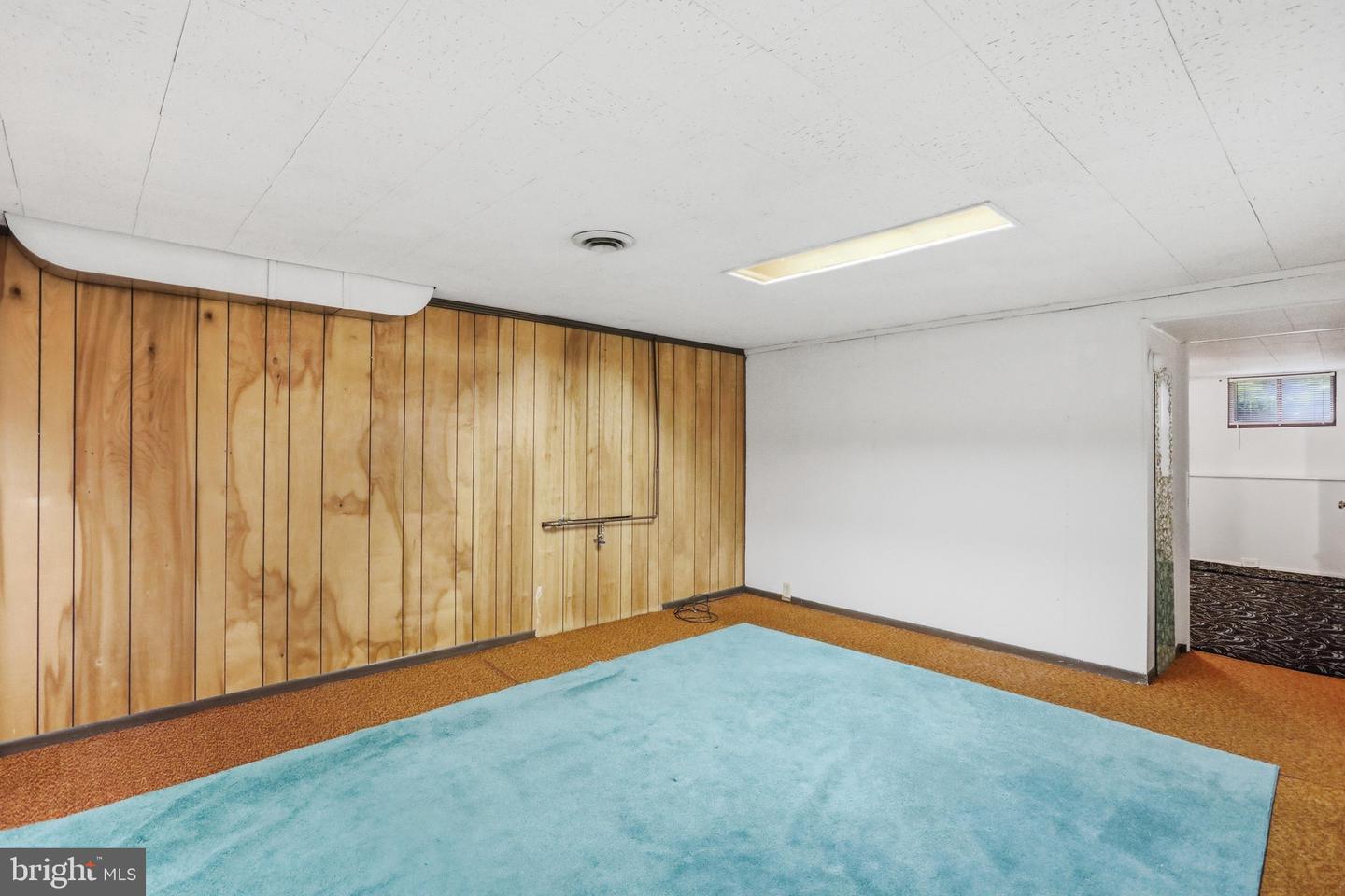 18820 Rolling Rd Property Photo 30