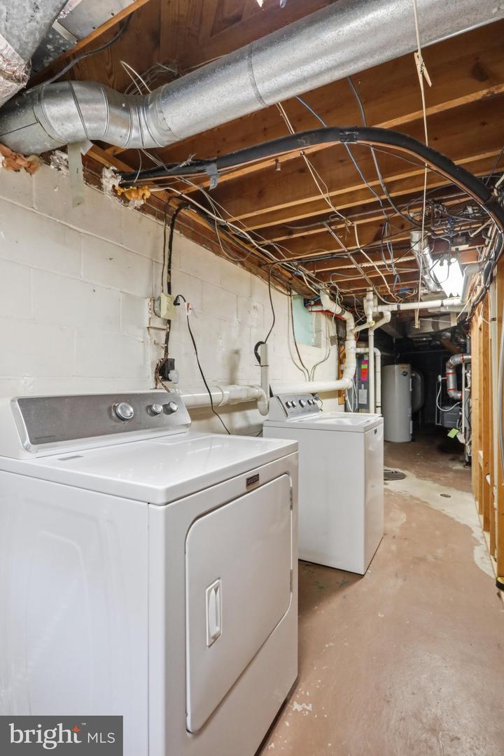 18820 Rolling Rd Property Photo 37
