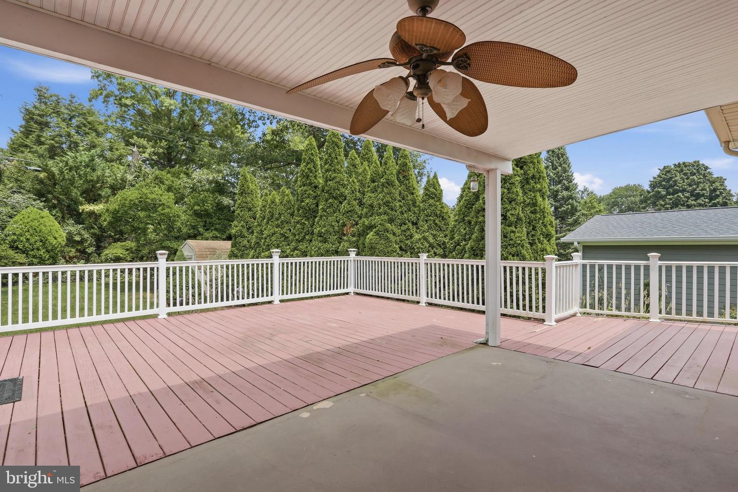 18820 Rolling Rd Property Photo 38