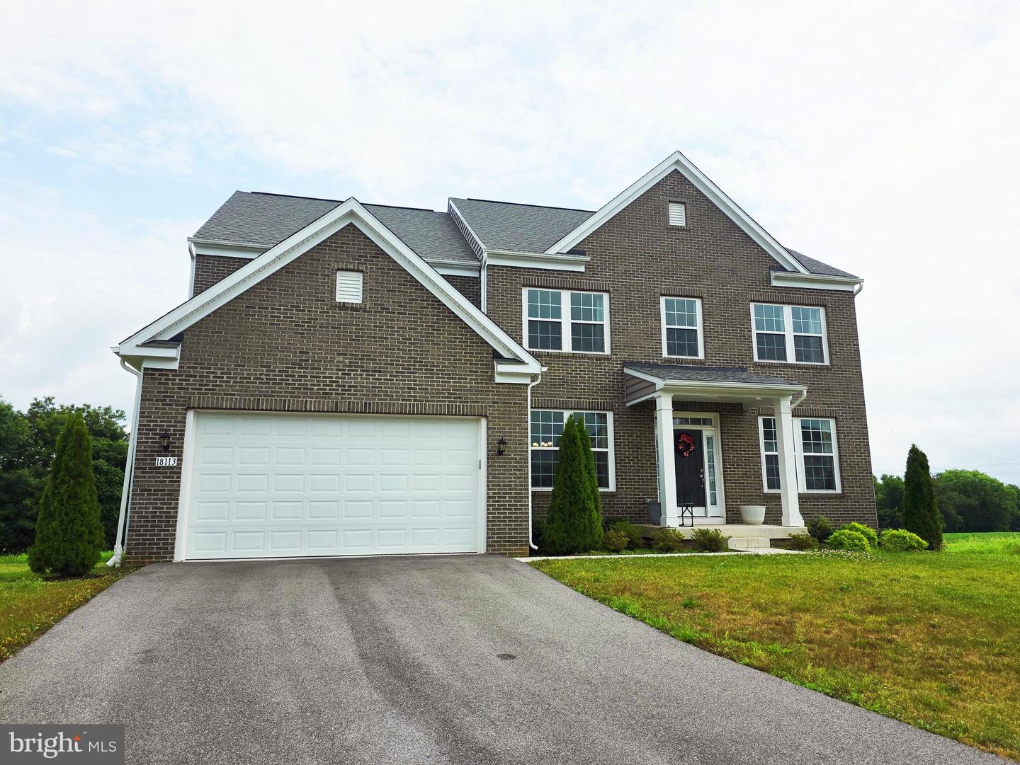 18113 Gracehill Ct Property Photo 1
