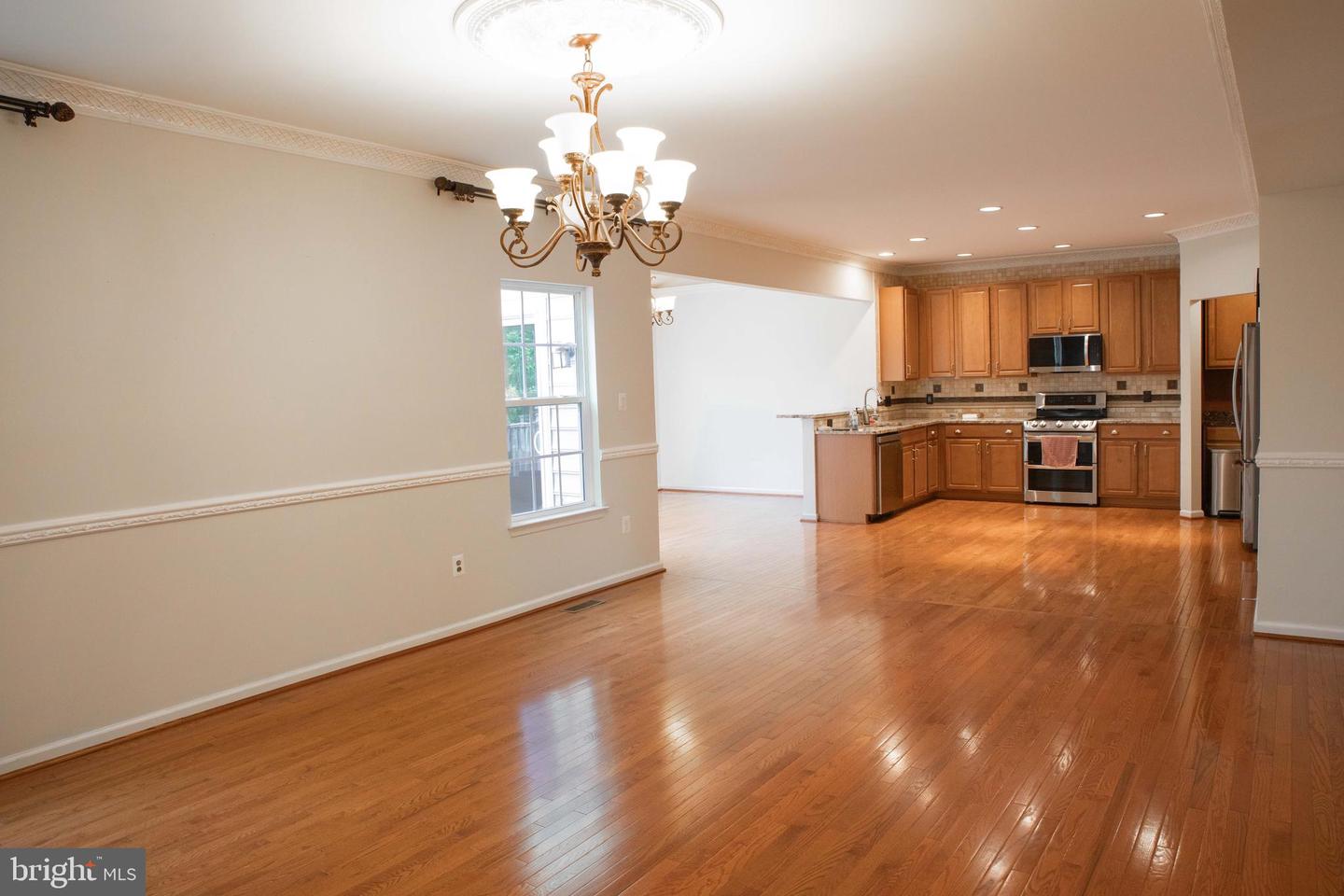 18136 Prestwick Ter Property Photo 1