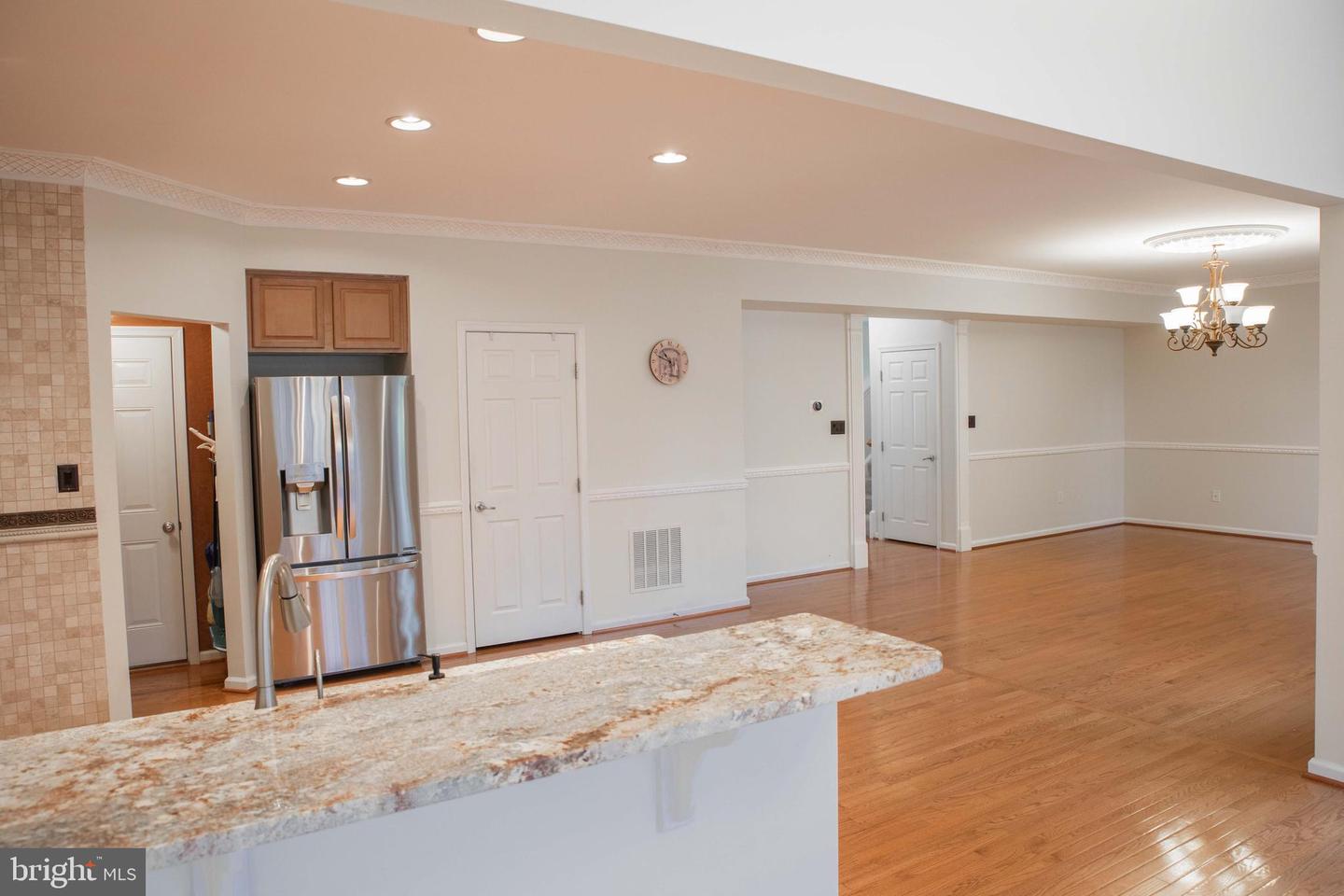 18136 Prestwick Ter Property Photo 11