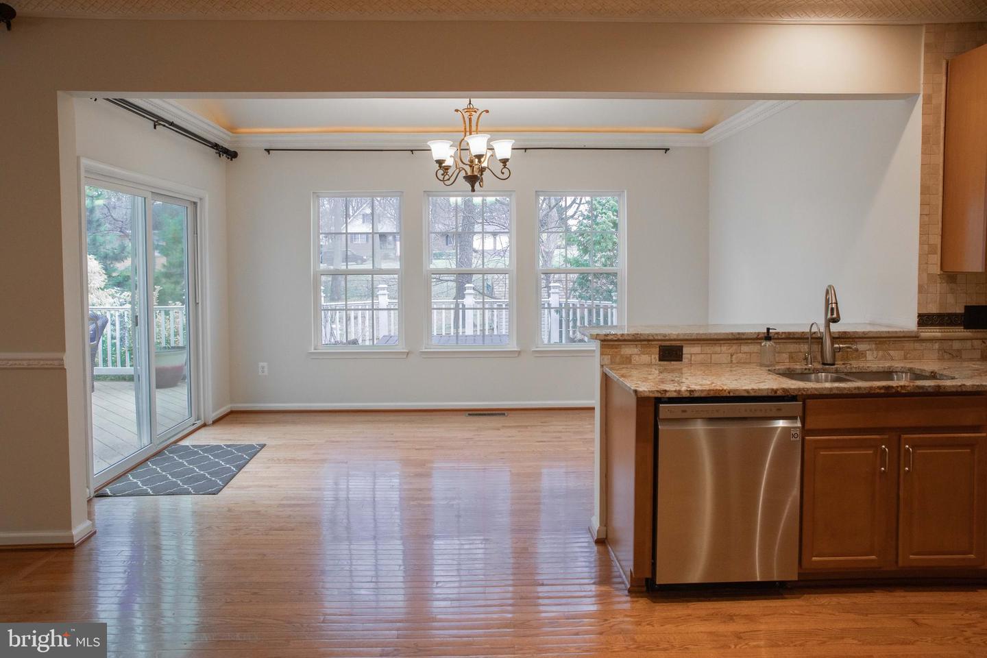 18136 Prestwick Ter Property Photo 14