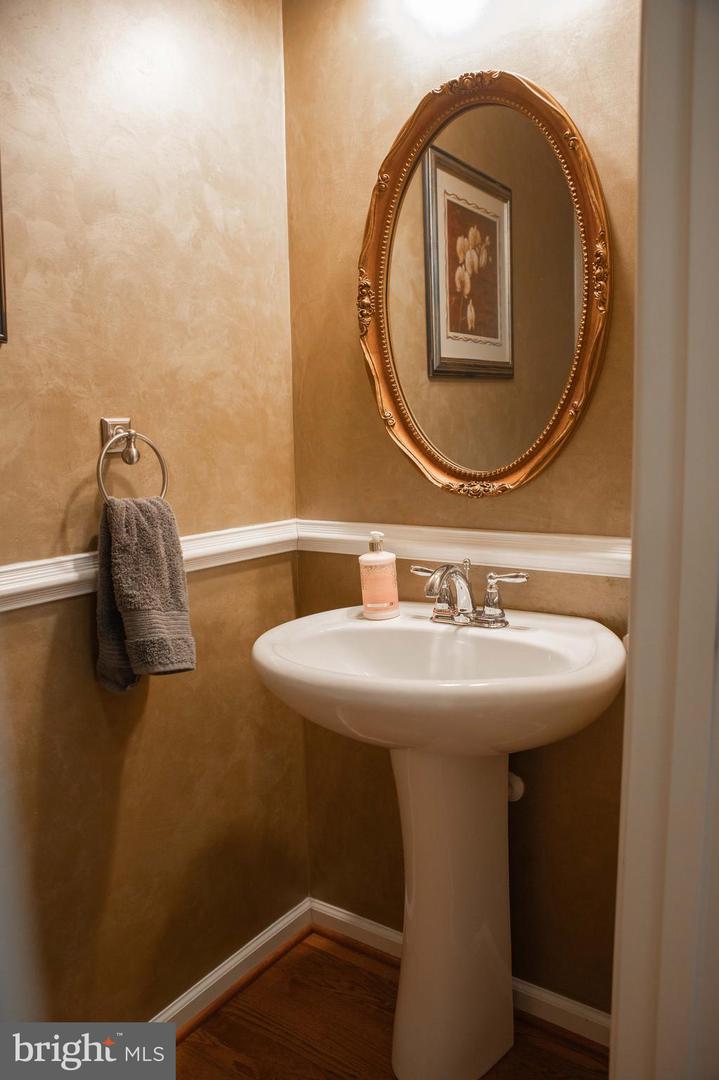 18136 Prestwick Ter Property Photo 17