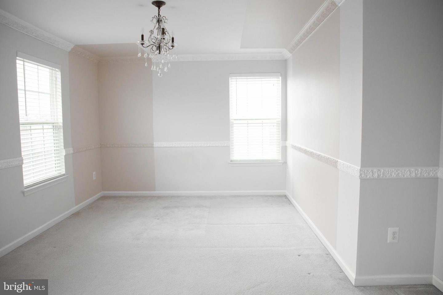 18136 Prestwick Ter Property Photo 45