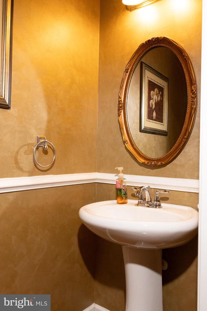 18136 Prestwick Ter Property Photo 68