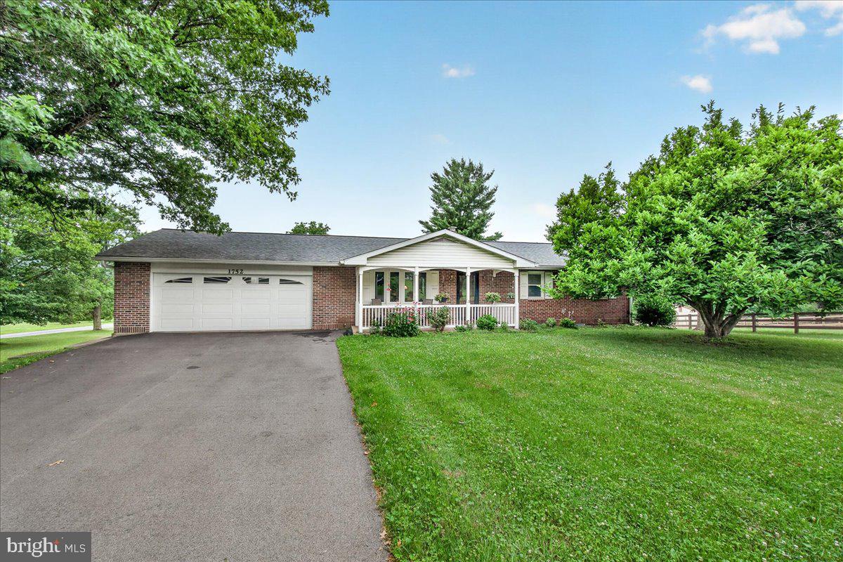 1752 Rohrersville Rd Property Photo 3
