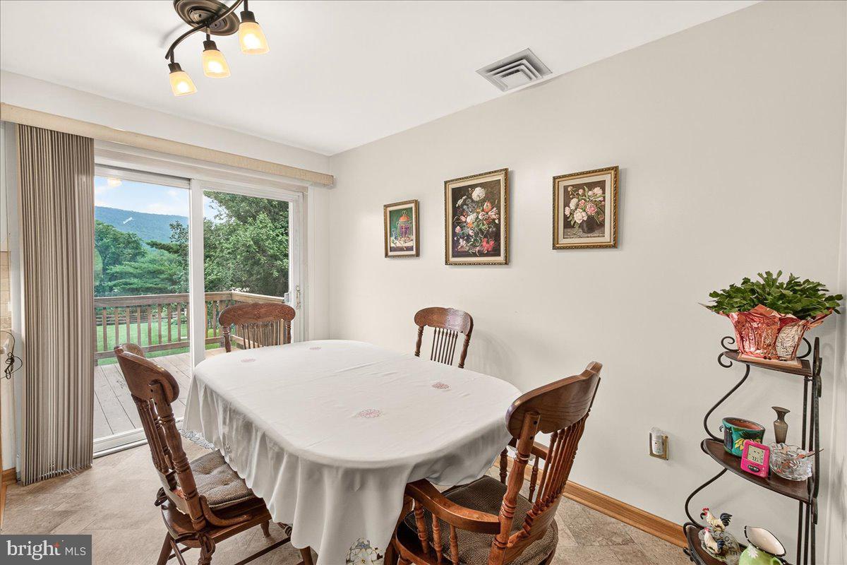 1752 Rohrersville Rd Property Photo 16