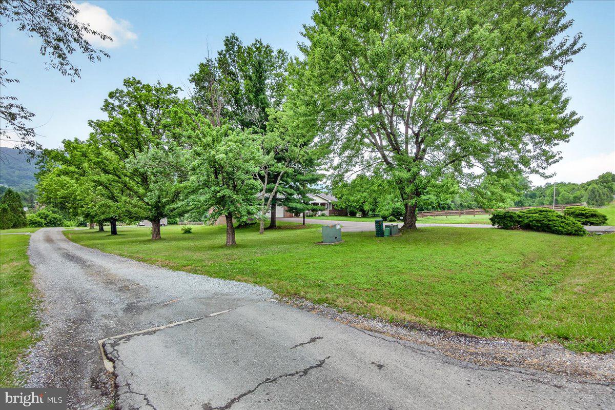 1752 Rohrersville Rd Property Photo 54