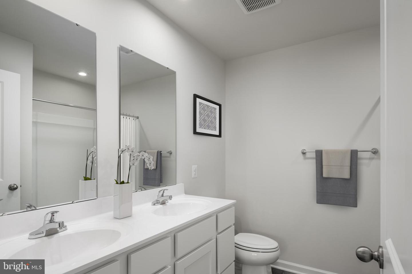 1416 Yeoman Berry Drive Property Photo 6