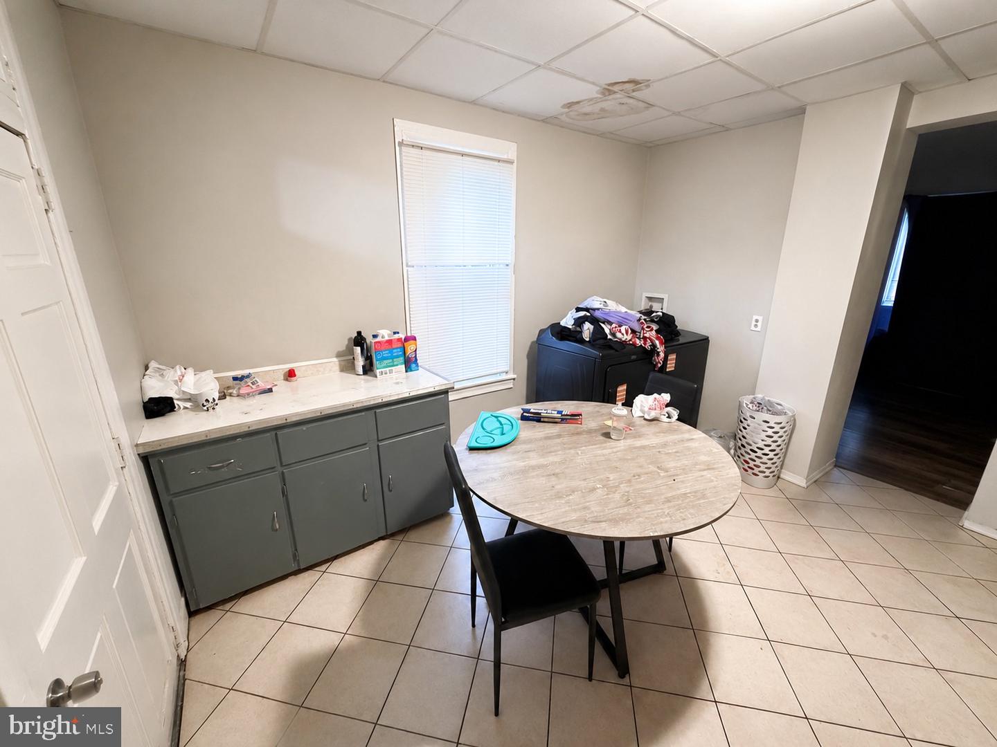 13 E Lee St Property Photo 5