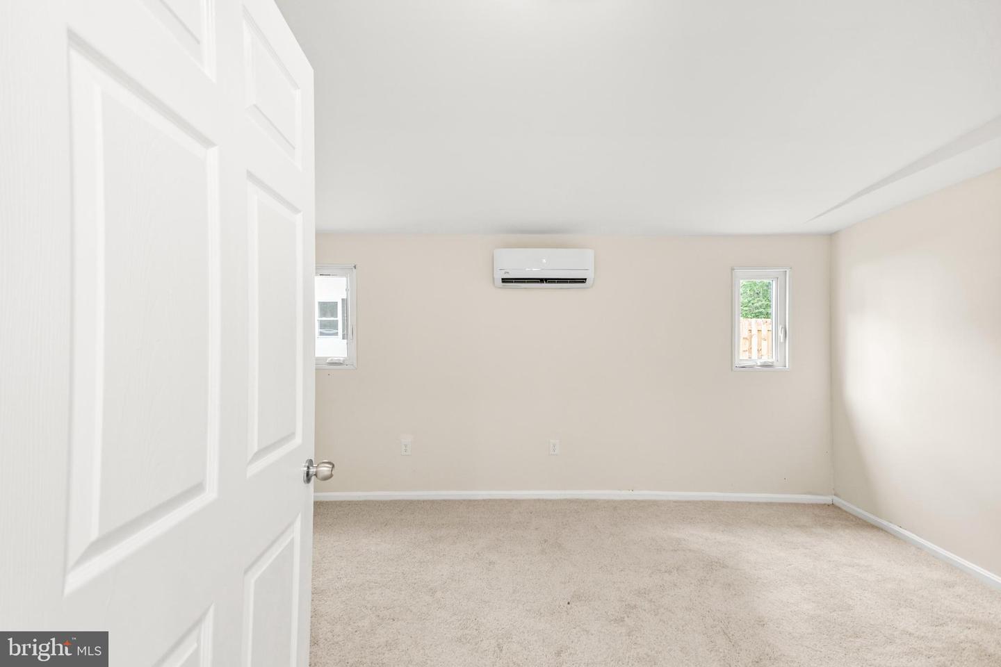18003 Davis Ln Property Photo 22