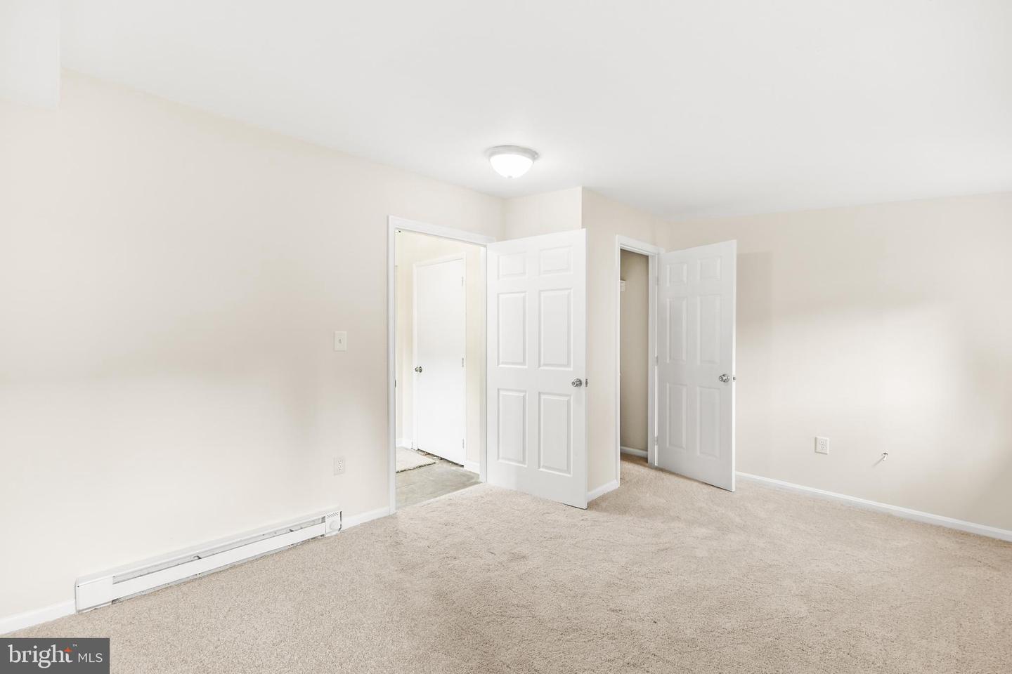 18003 Davis Ln Property Photo 23